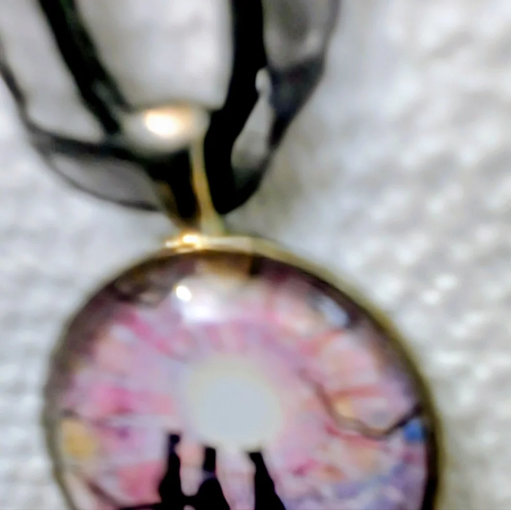 Cat Pendant Necklace - Picture 4 of 9